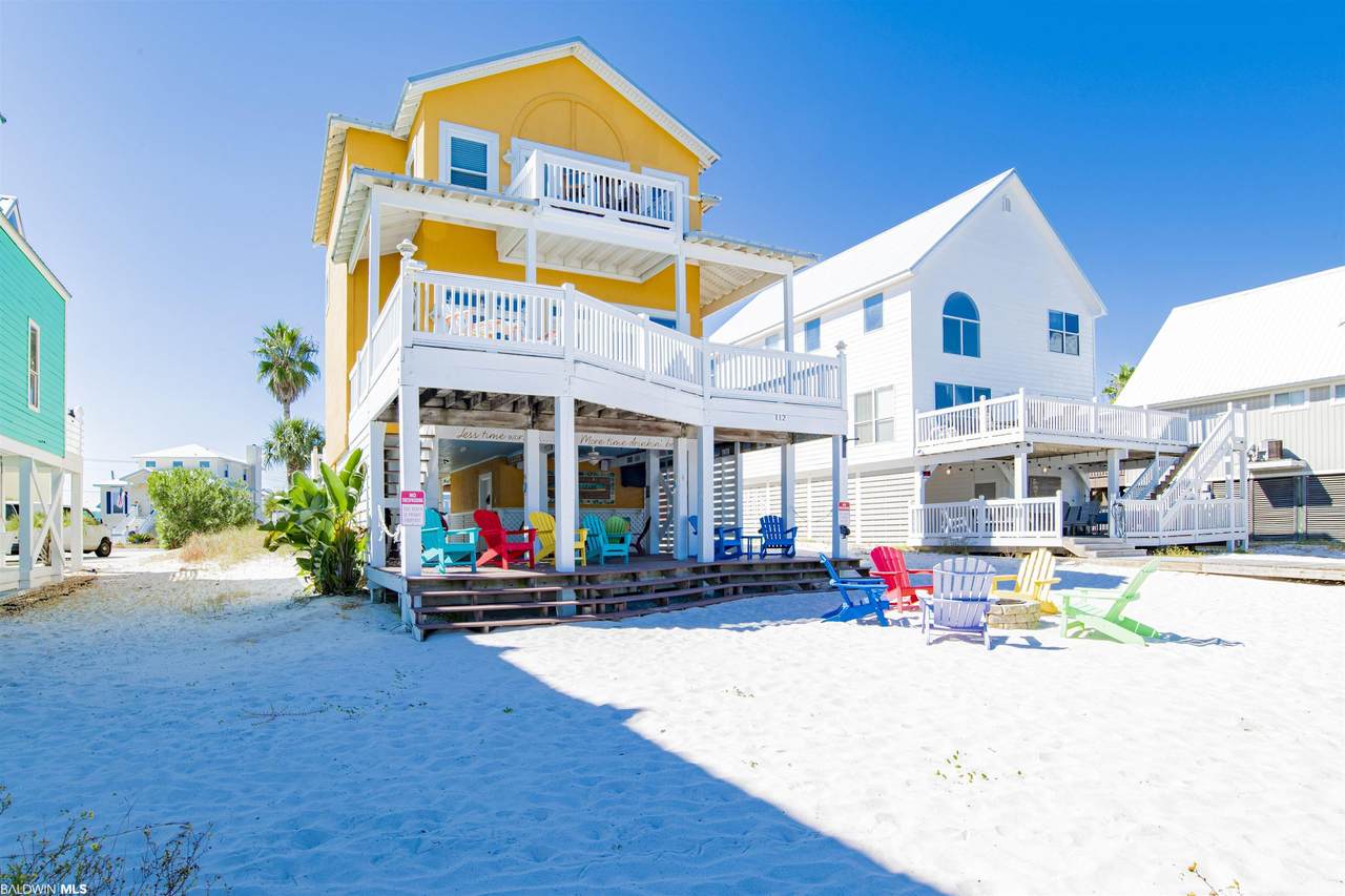 112 Sand Dune Drive - Photo 1