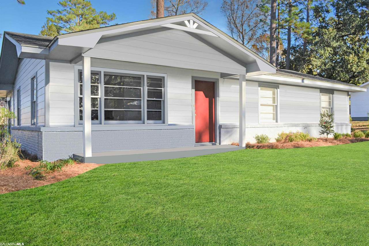 1608 Clark Avenue - Photo 1
