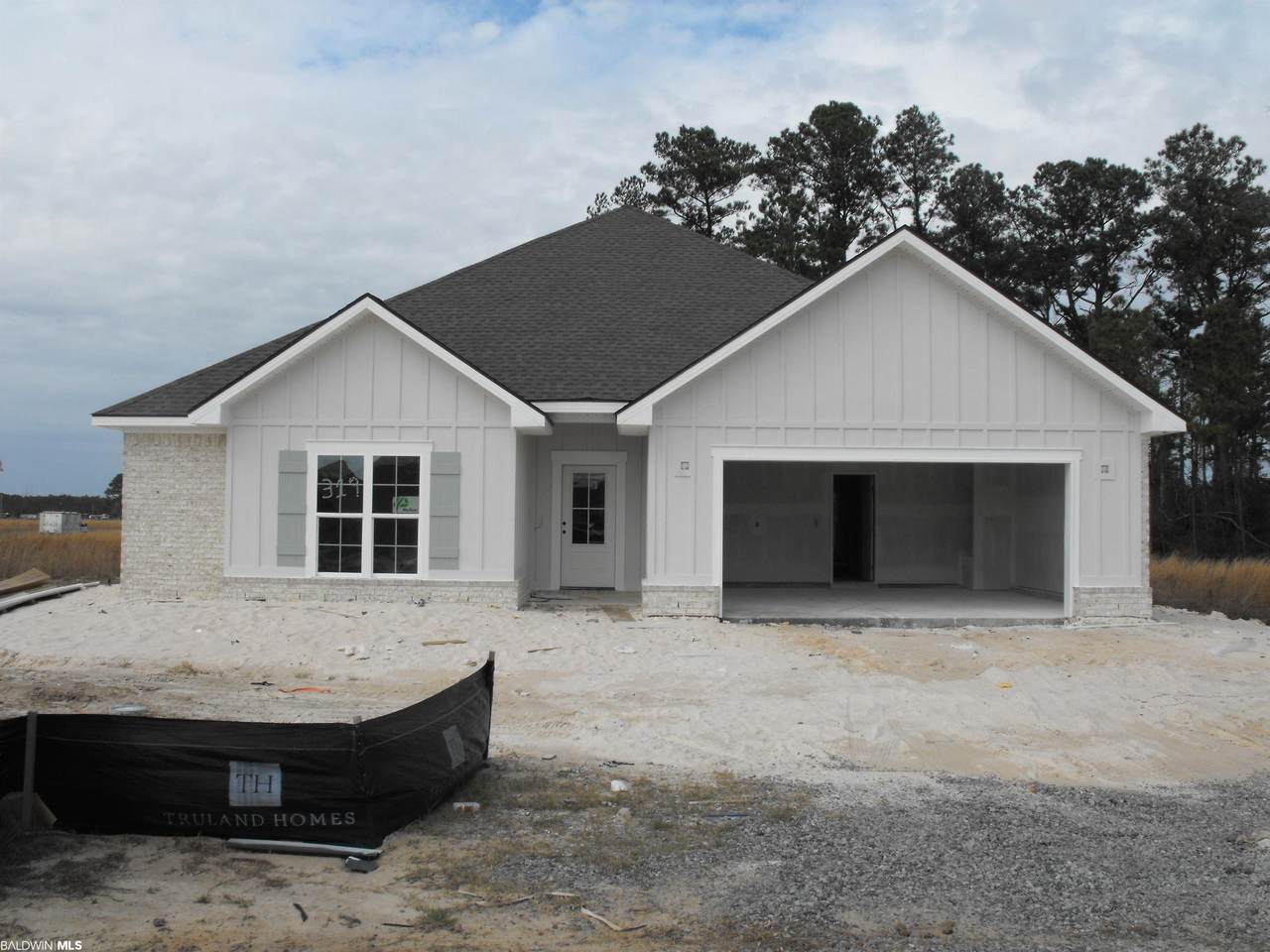486 Shepard Street - Photo 1