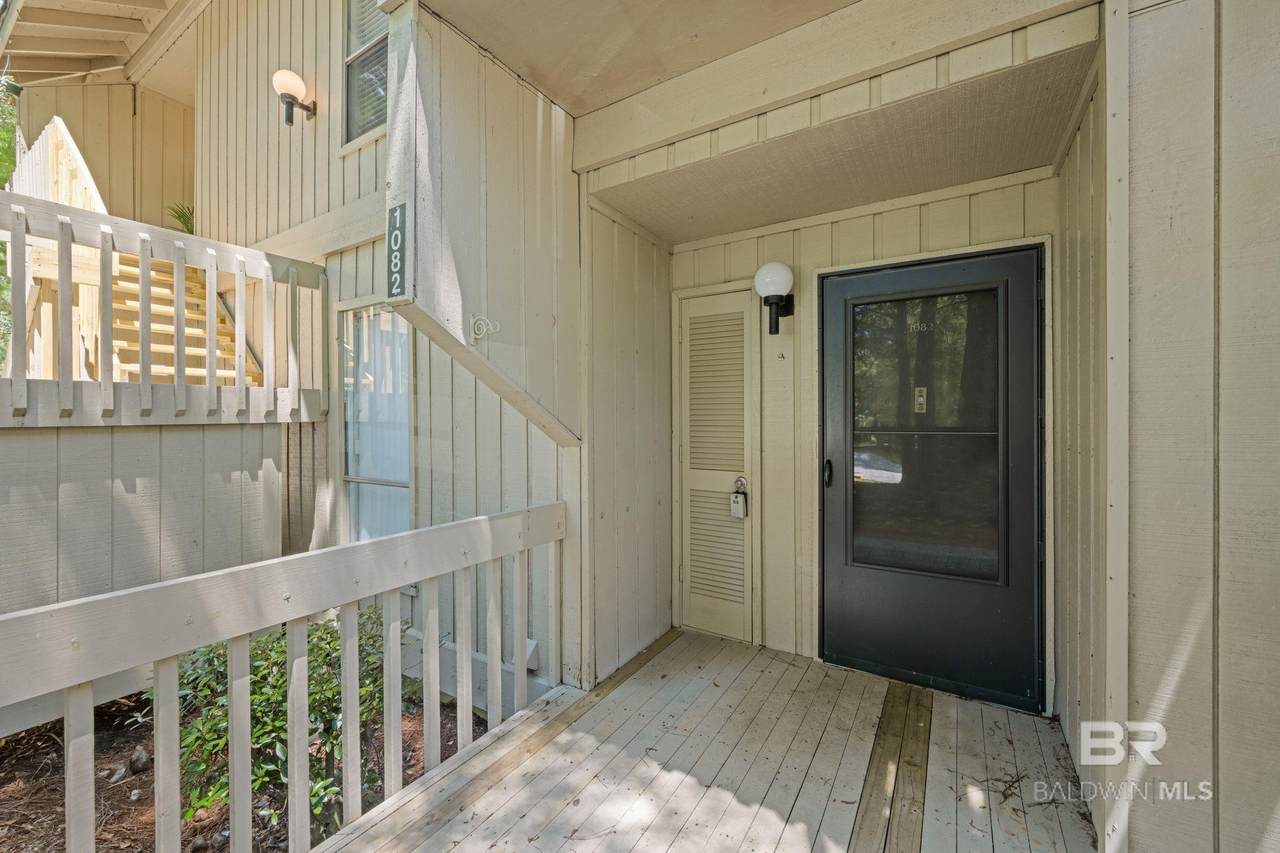 1082 Seacliff Drive - Photo 1