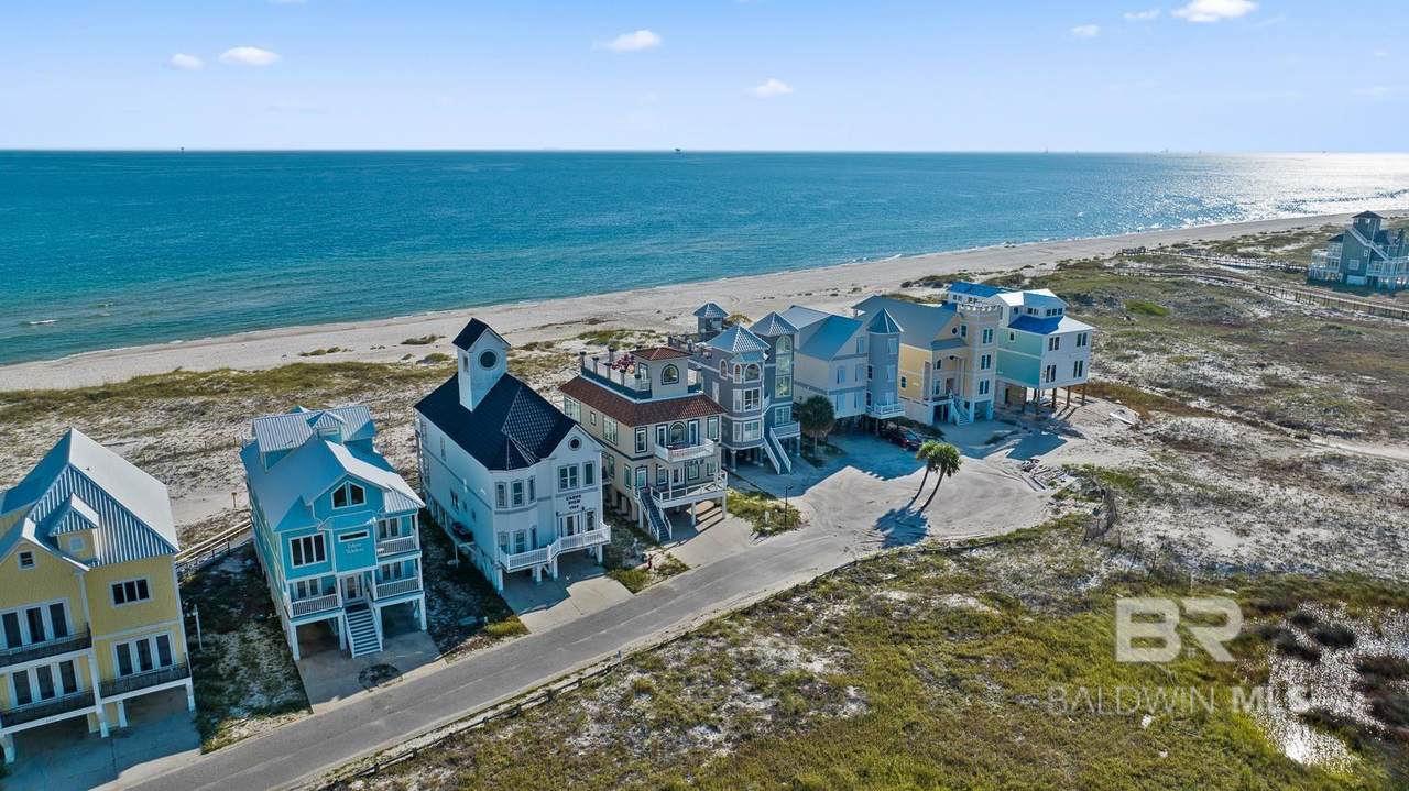 1402 Dune Drive - Photo 1