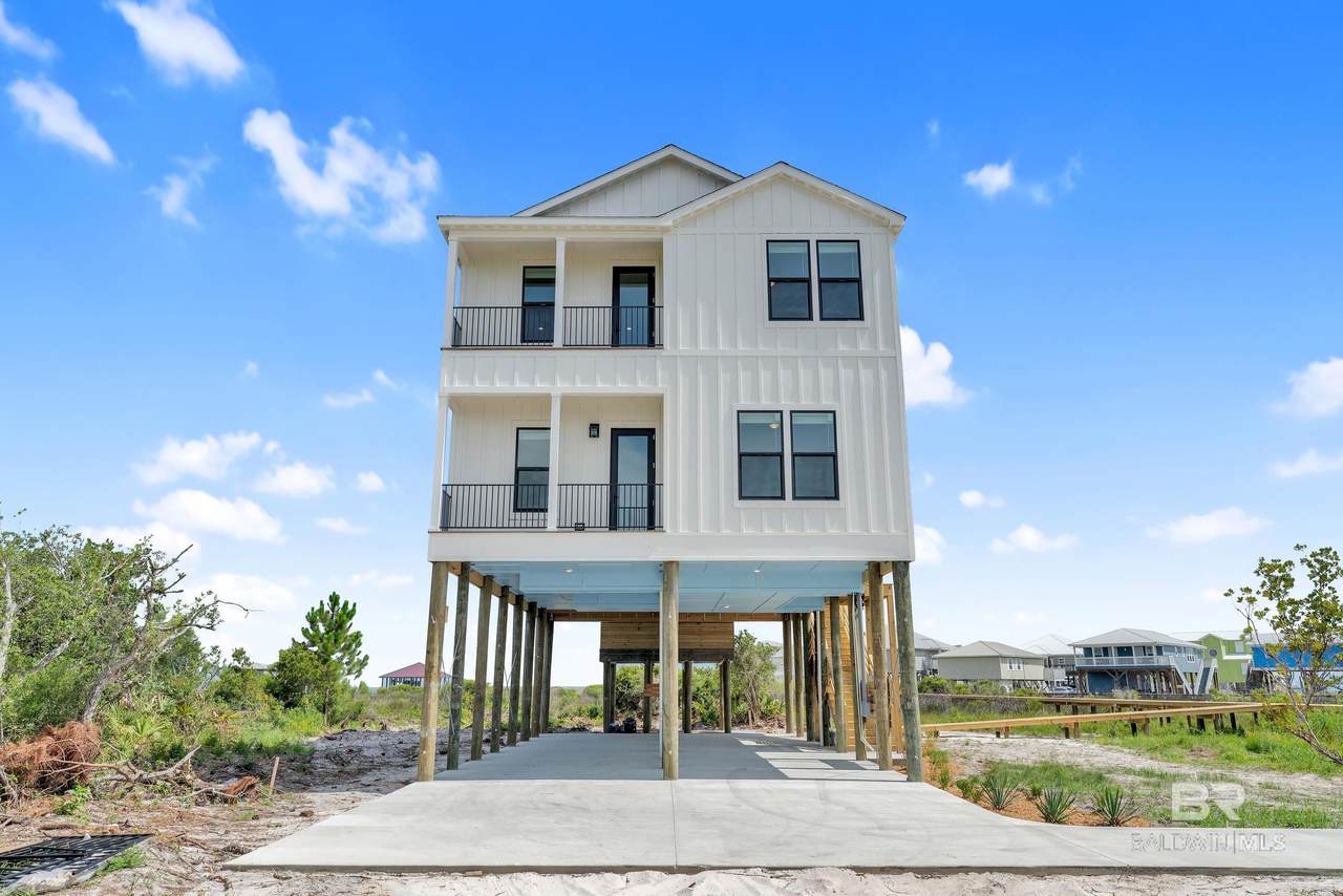 2295 State Highway 180 - Photo 1