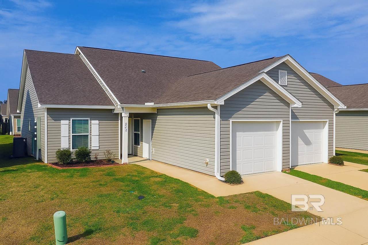 2651 Juniper Street - Photo 1