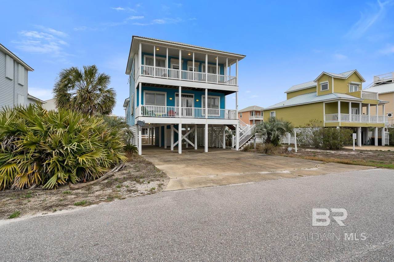 6065 Sawgrass Drive - Photo 1