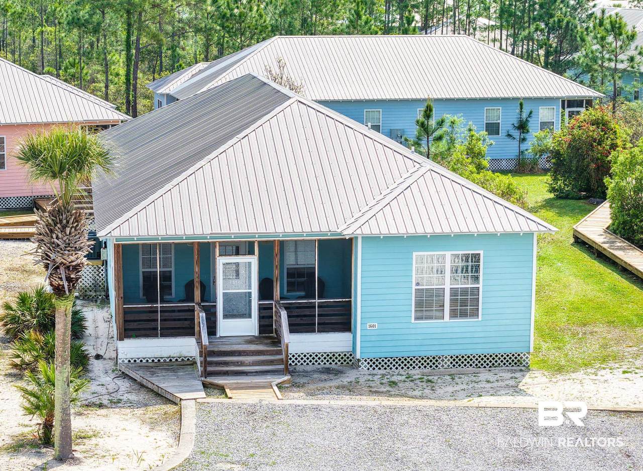 5601 State Highway 180 - Photo 1