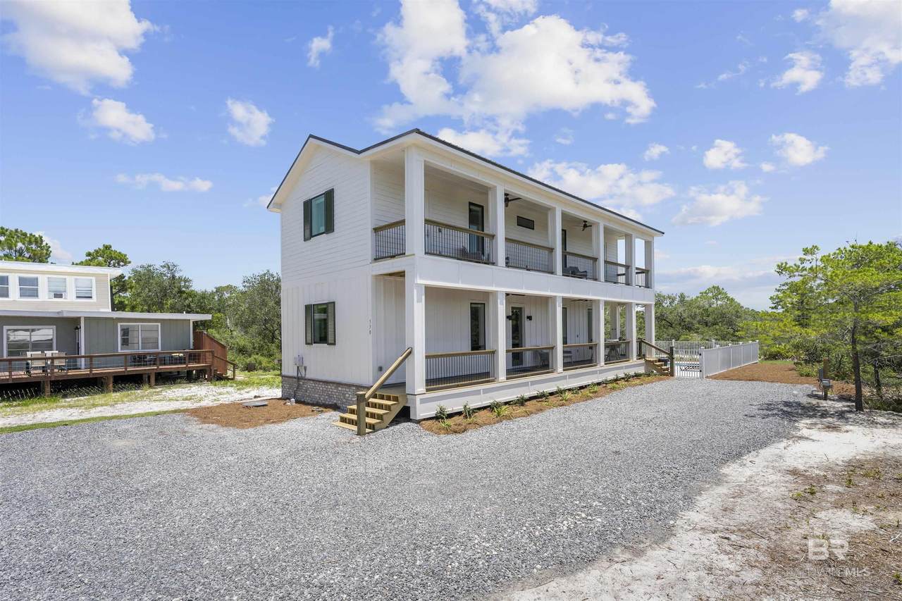 530 Veterans Road - Photo 1