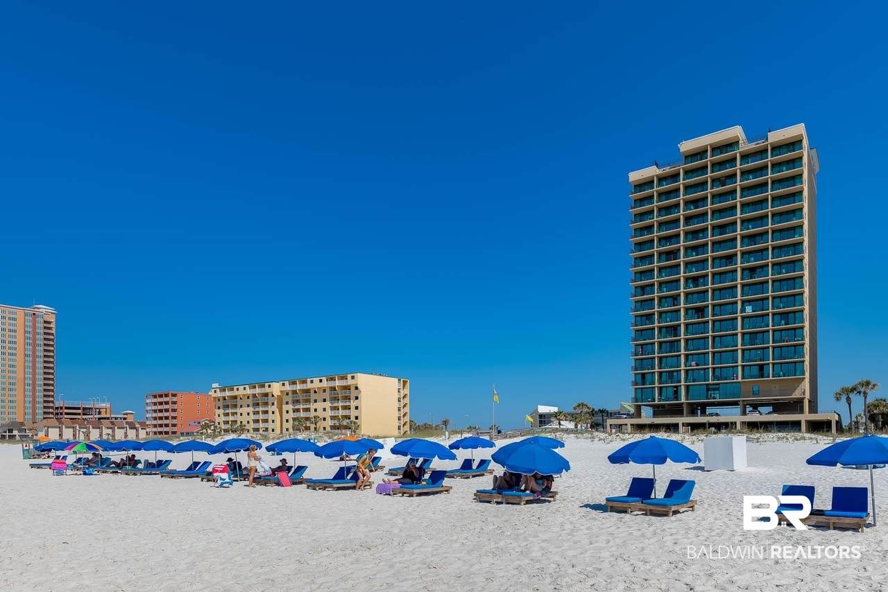 533 Beach Boulevard - Photo 1