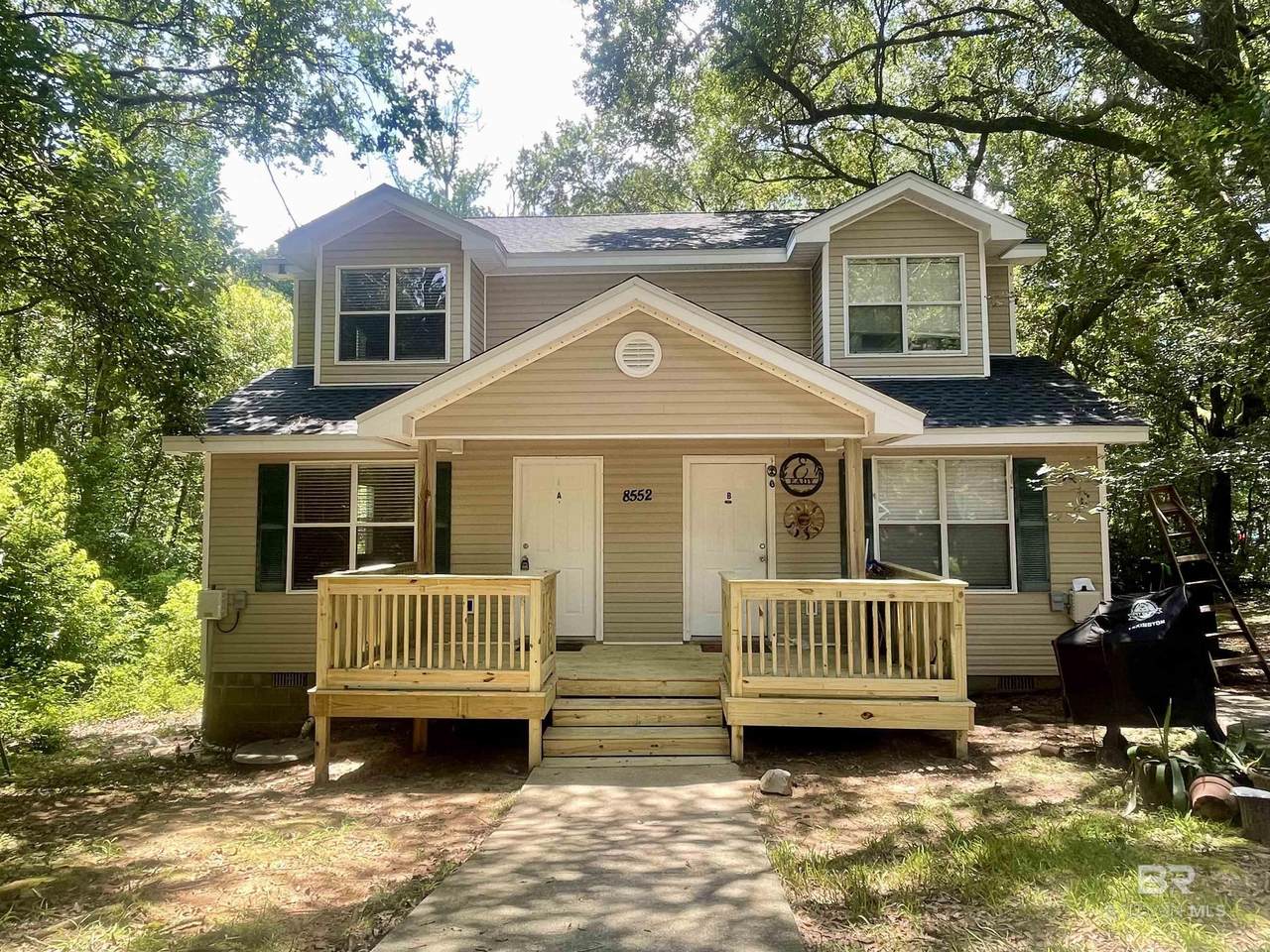8552 Garden Circle - Photo 1