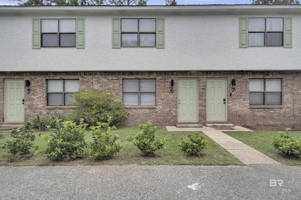 226 Canal Drive - Photo 1
