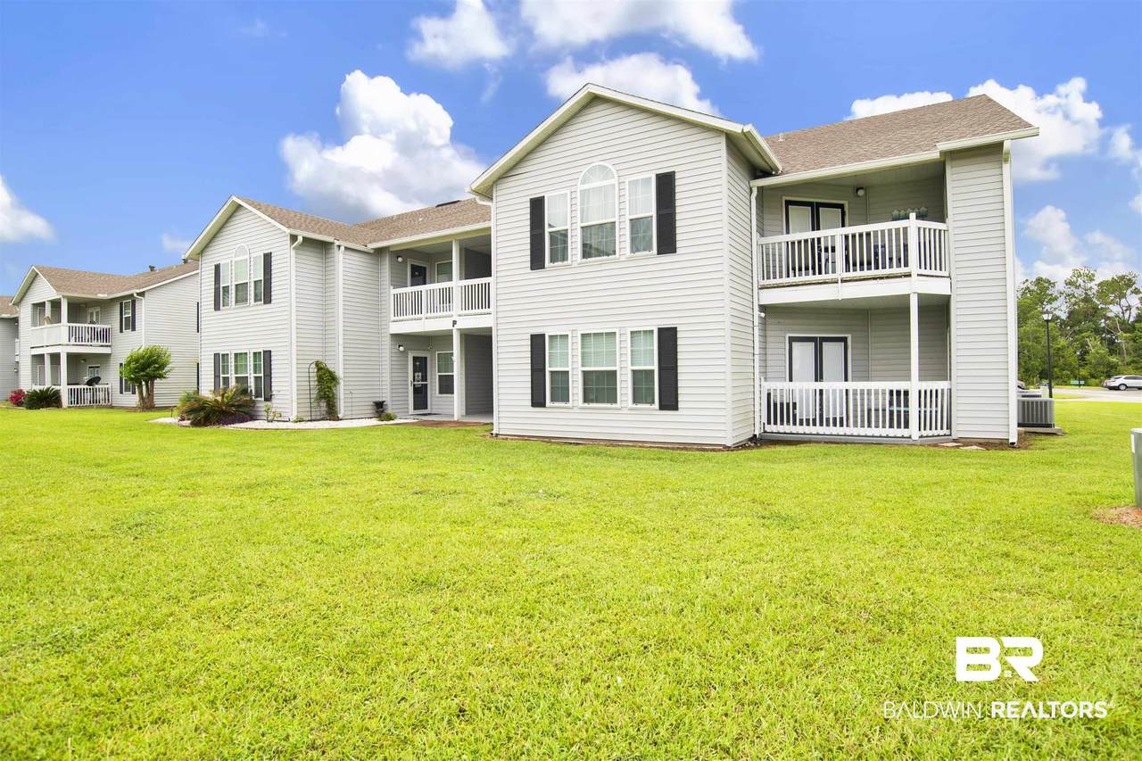 6194 St Hwy 59 - Photo 1