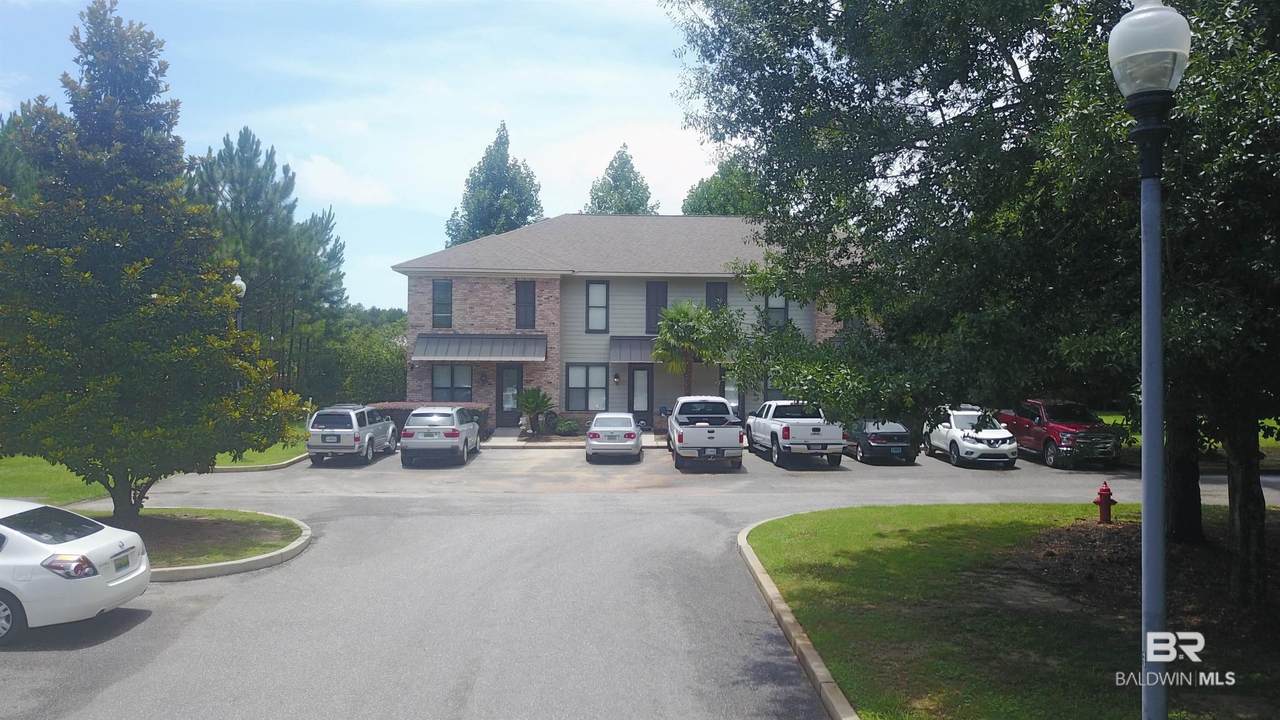 109 Cody Lane - Photo 1