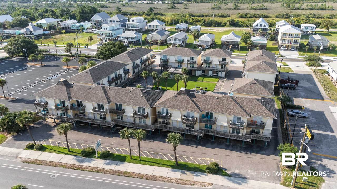 372 Beach Boulevard - Photo 1