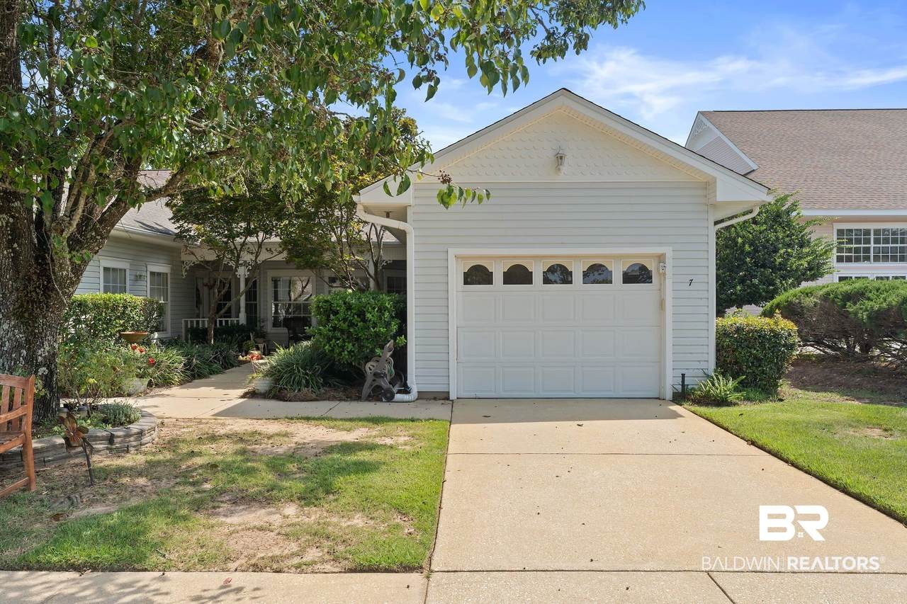 104 Homestead Village - Photo 1
