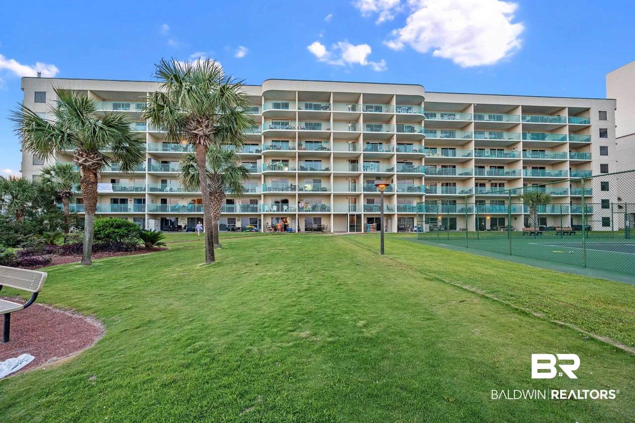 645 Plantation Road - Photo 1