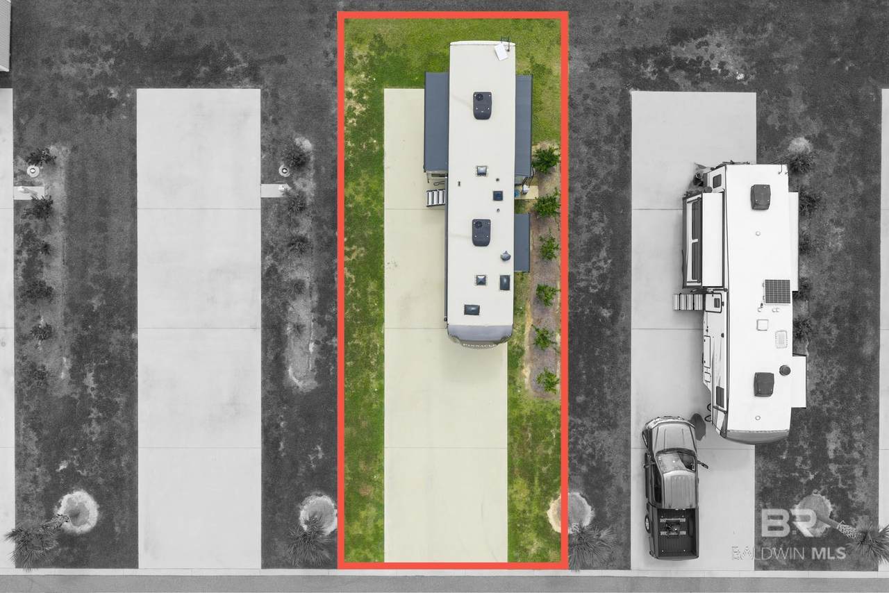 777 Vacation Circle - Photo 1