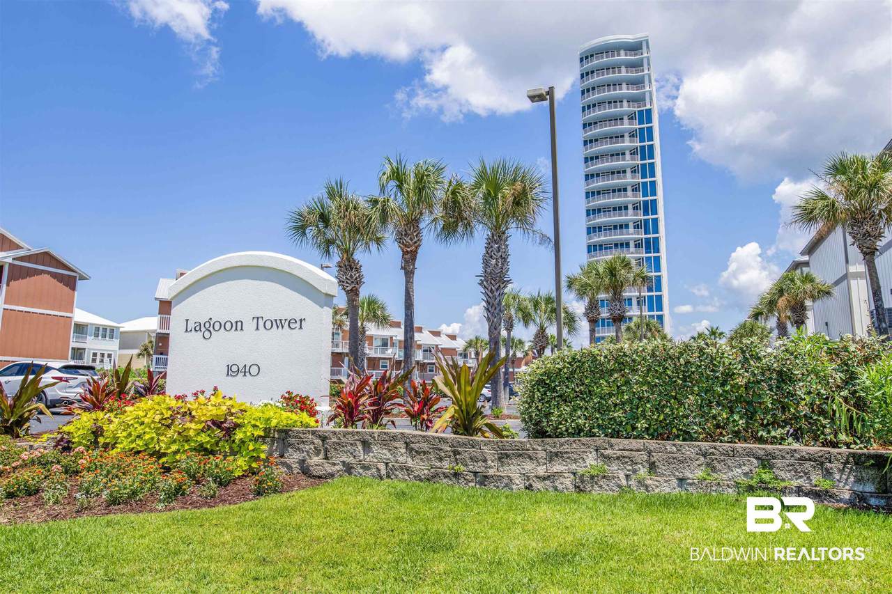 1940 Beach Boulevard - Photo 1