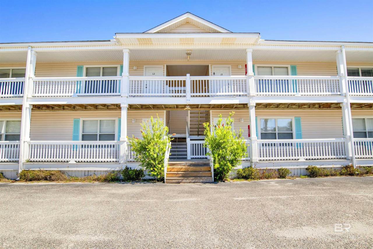 1117 Lagoon Avenue - Photo 1