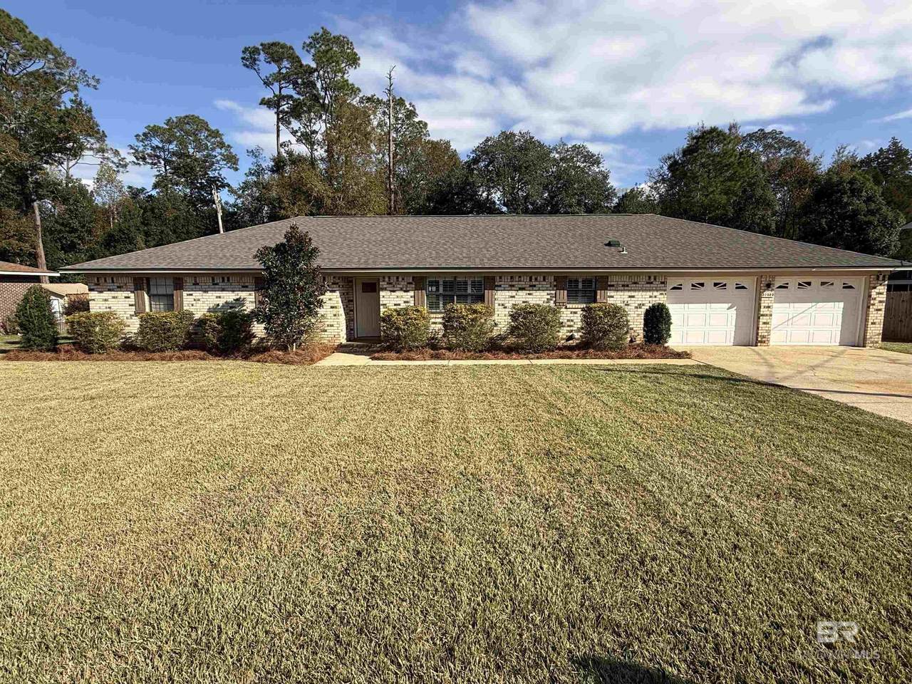 22022 Nelson Street - Photo 1