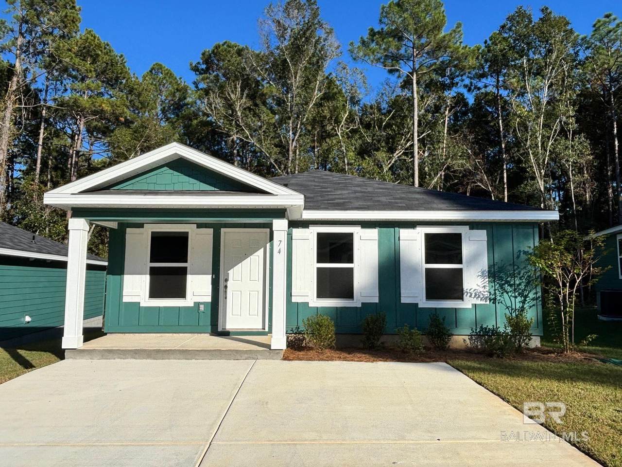 74 Summer Oaks Drive - Photo 1