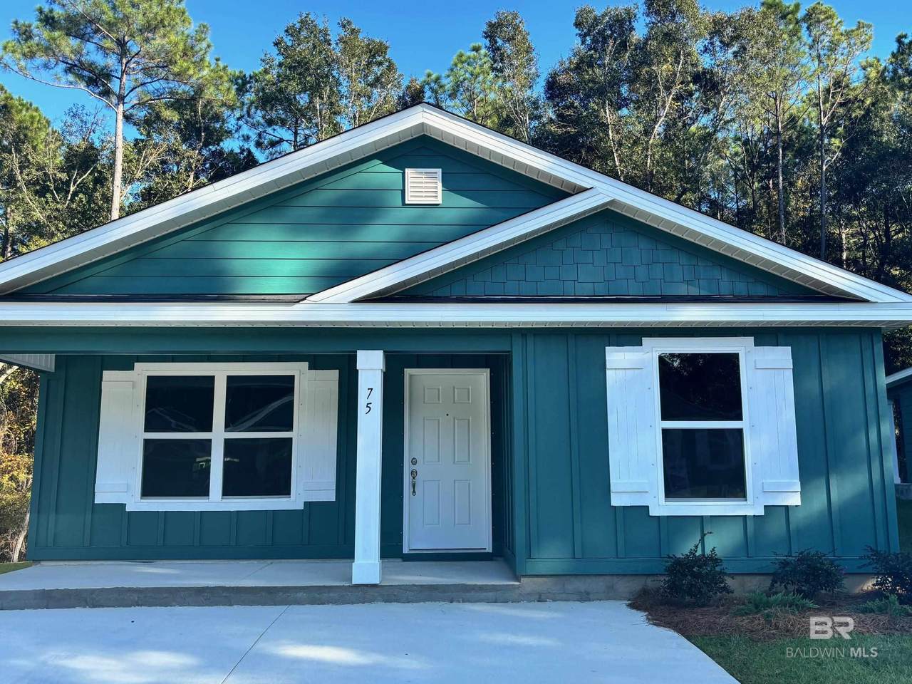 75 Summer Oaks Drive - Photo 1