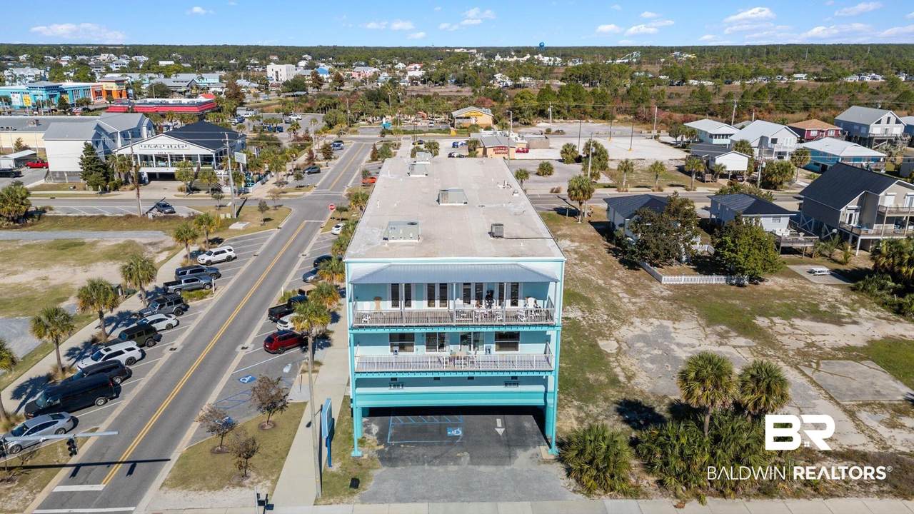 200 Beach Boulevard - Photo 1