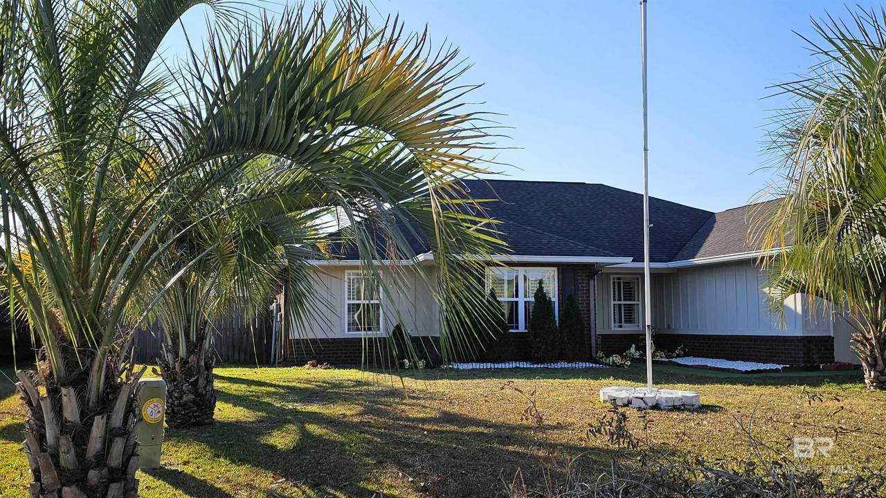 15433 Hearthstone Drive - Photo 1