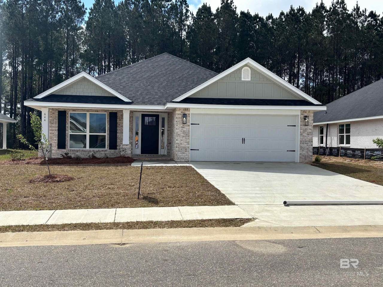 644 Mayflower Drive - Photo 1