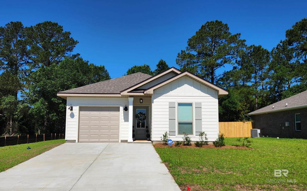 16173 Tigris Drive - Photo 1