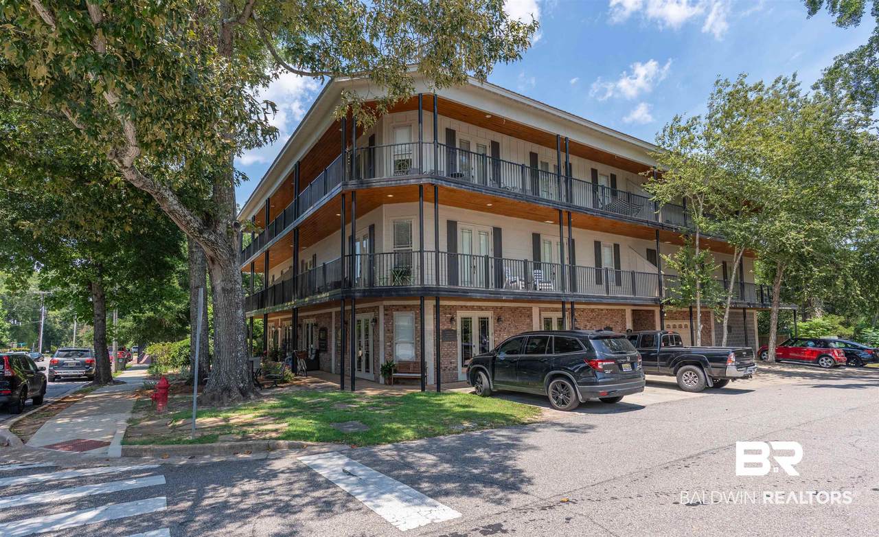 100 Bancroft Street - Photo 1