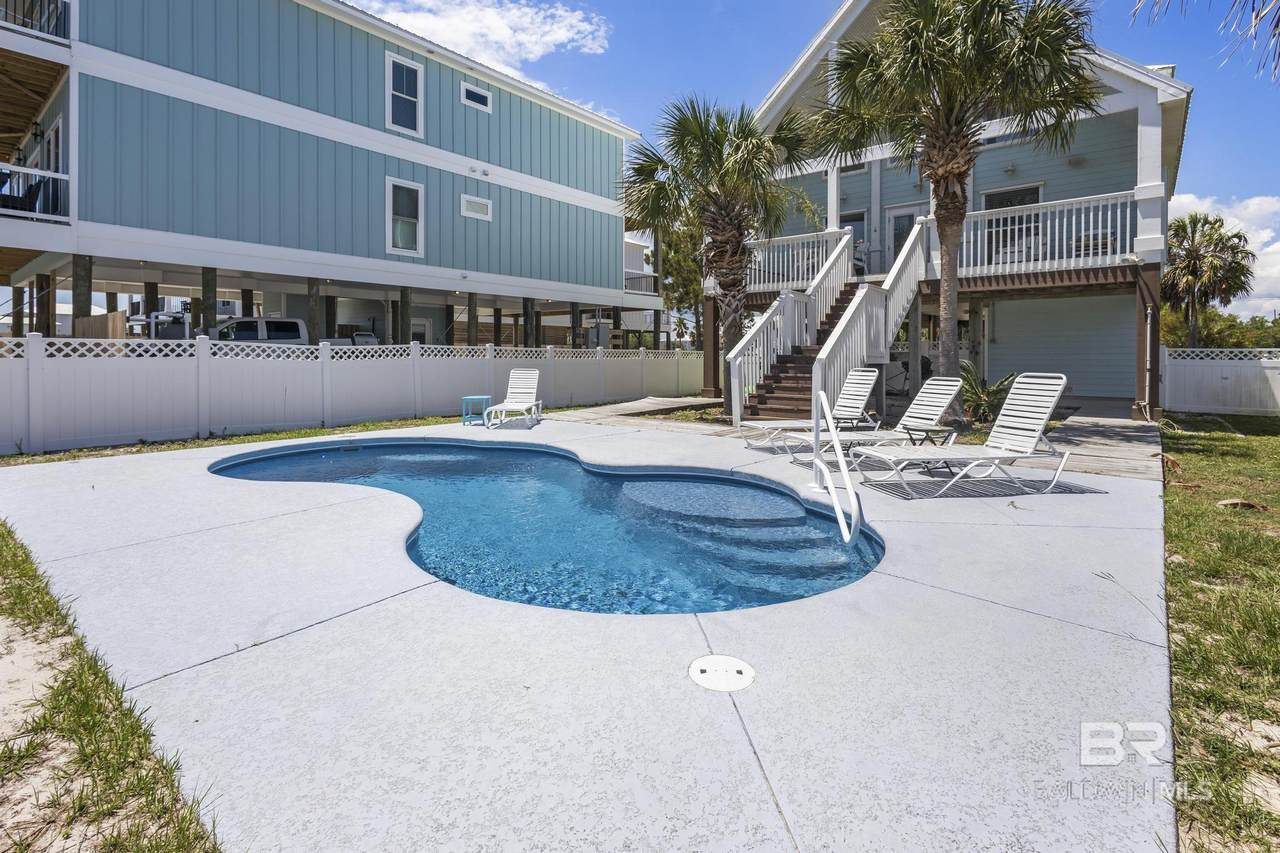 1273 Lagoon Avenue - Photo 1