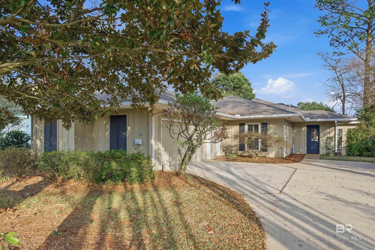 116 Oak Bend Court - Photo 1