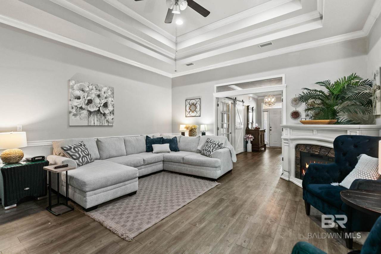 23885 Flynt Drive - Photo 1