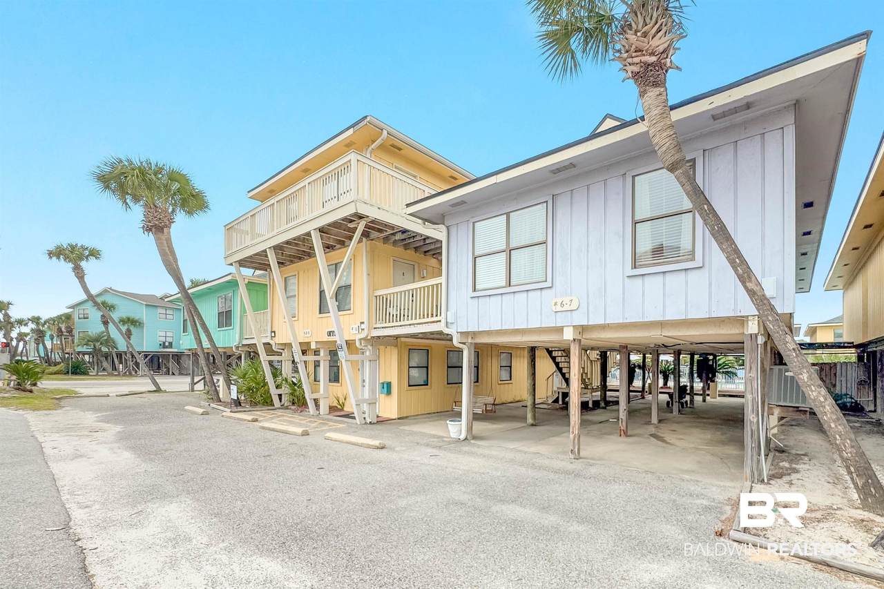 620 Beach Boulevard - Photo 1