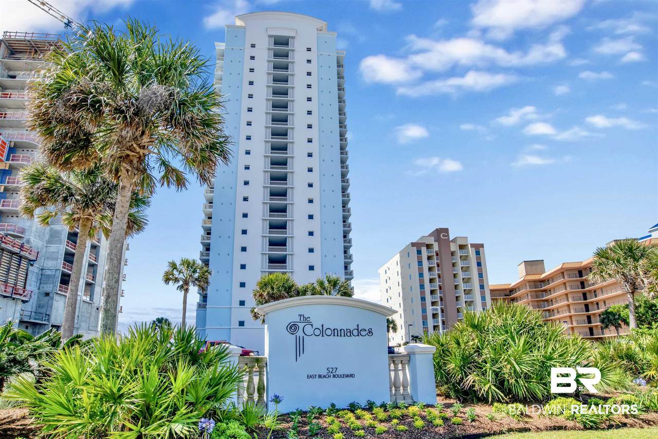 527 Beach Boulevard - Photo 1