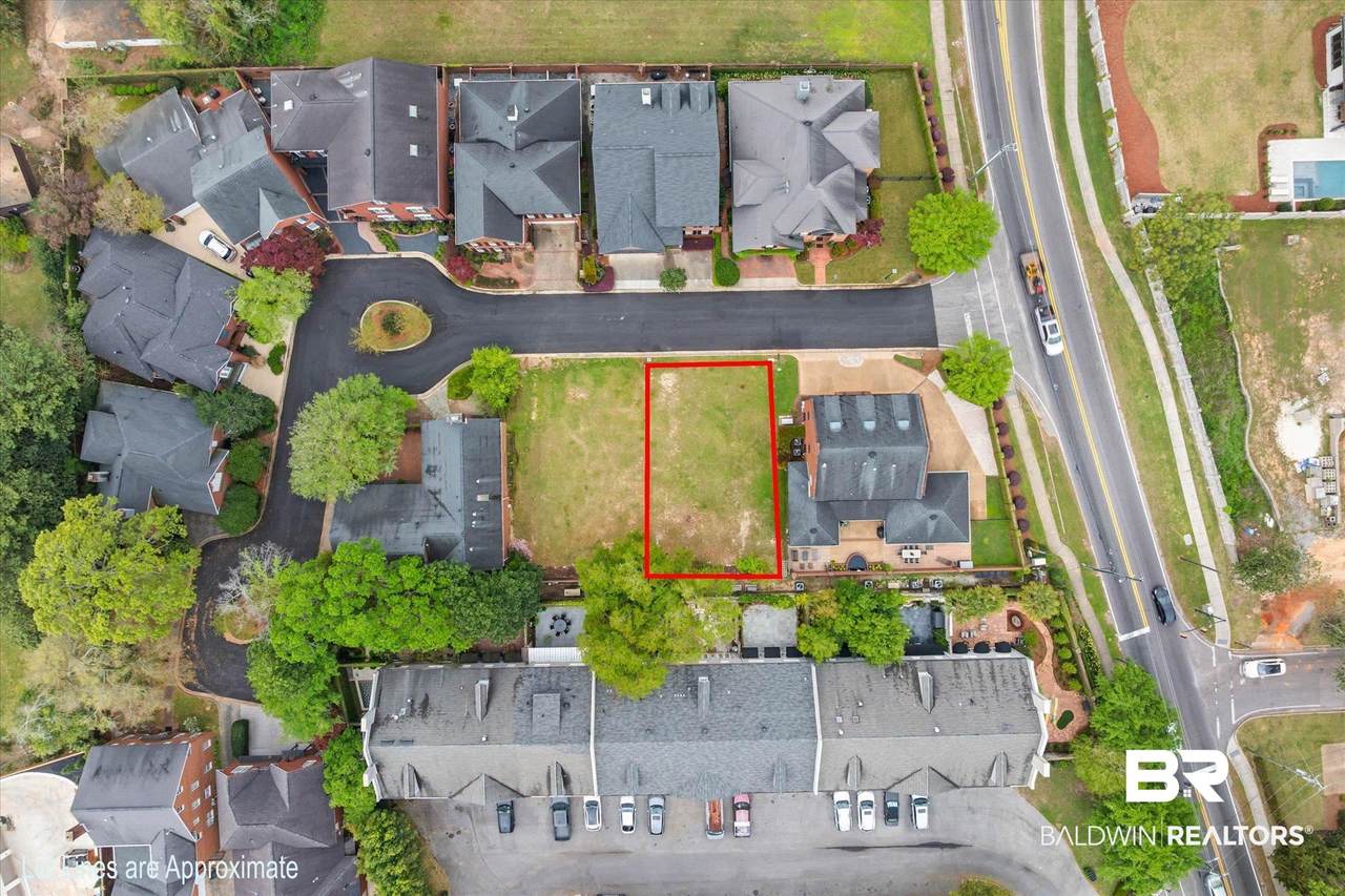 104 Fielding Place - Photo 1