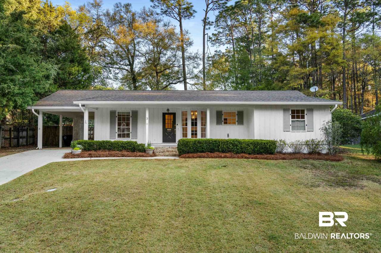 9 Azalea Court - Photo 1