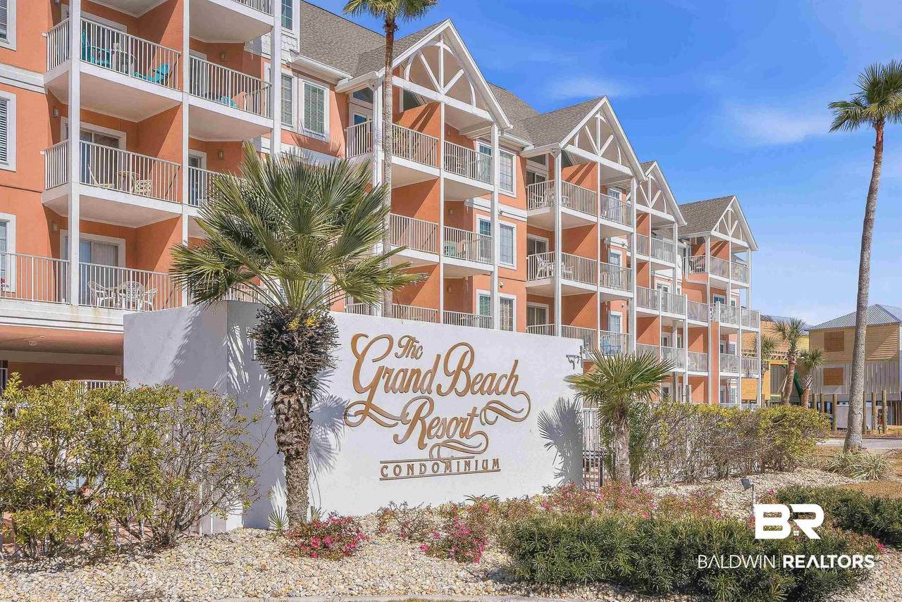 572 Beach Boulevard - Photo 1