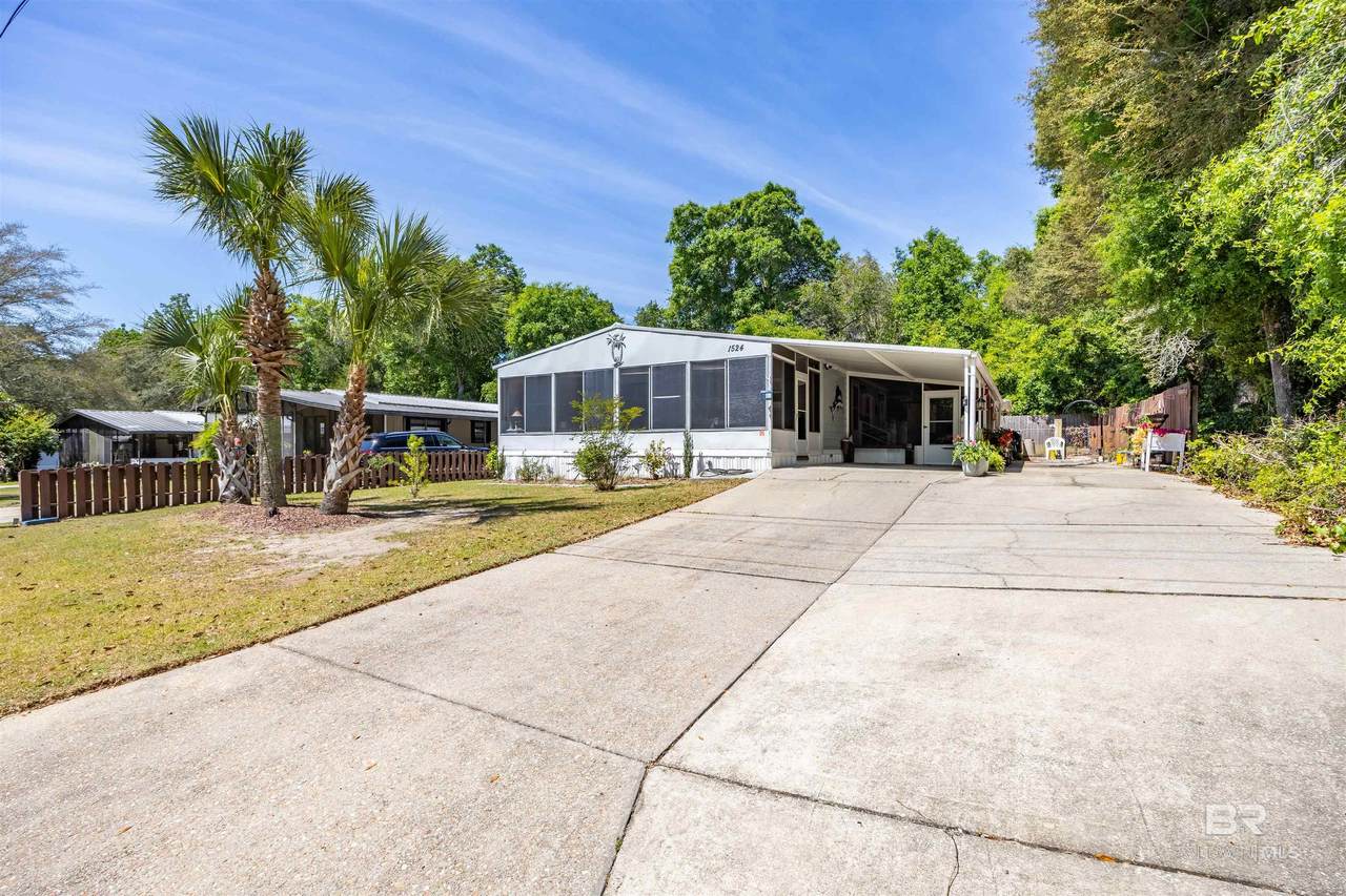 1524 Valencia Drive - Photo 1