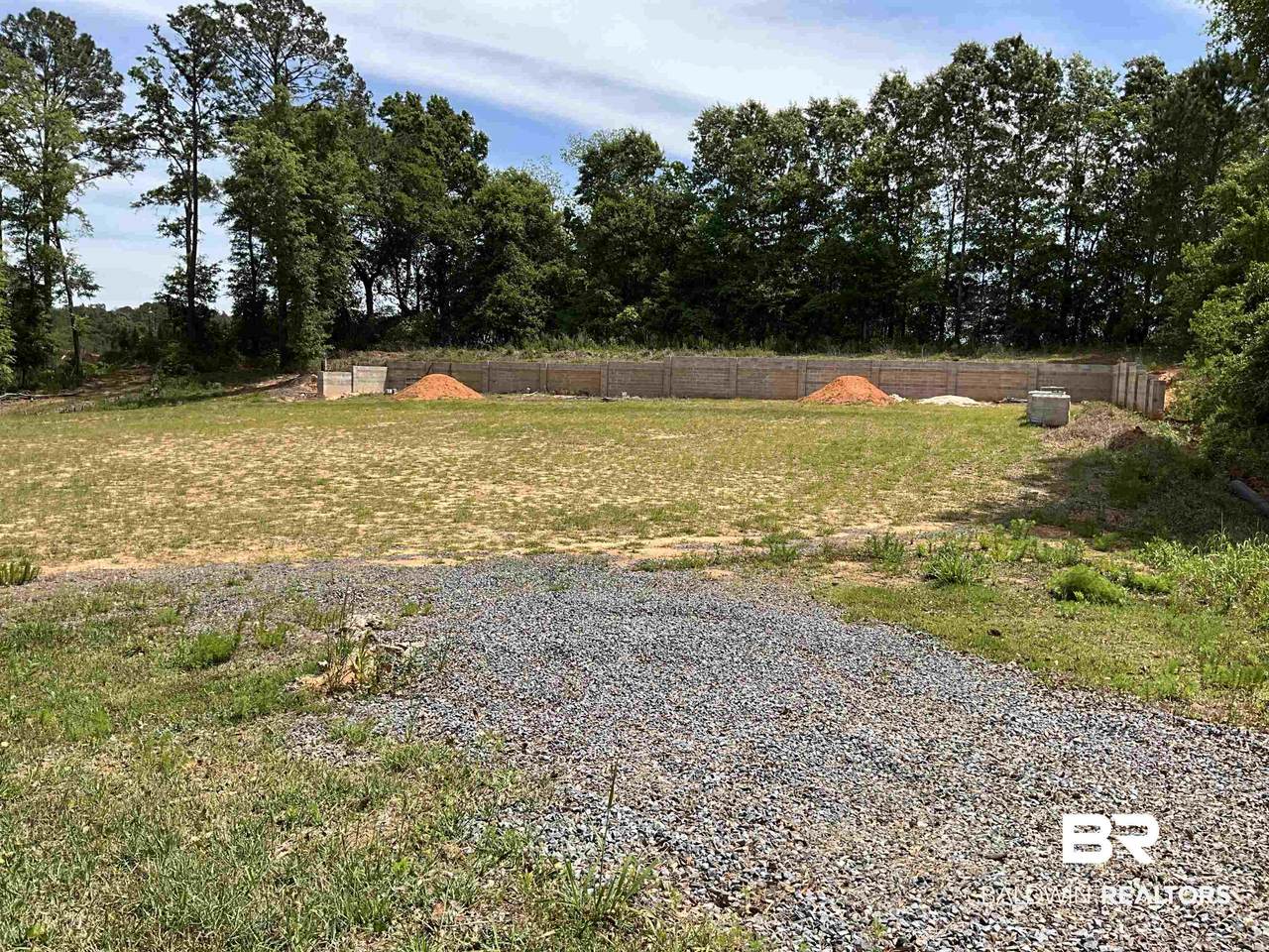 148 Augusta Court - Photo 1