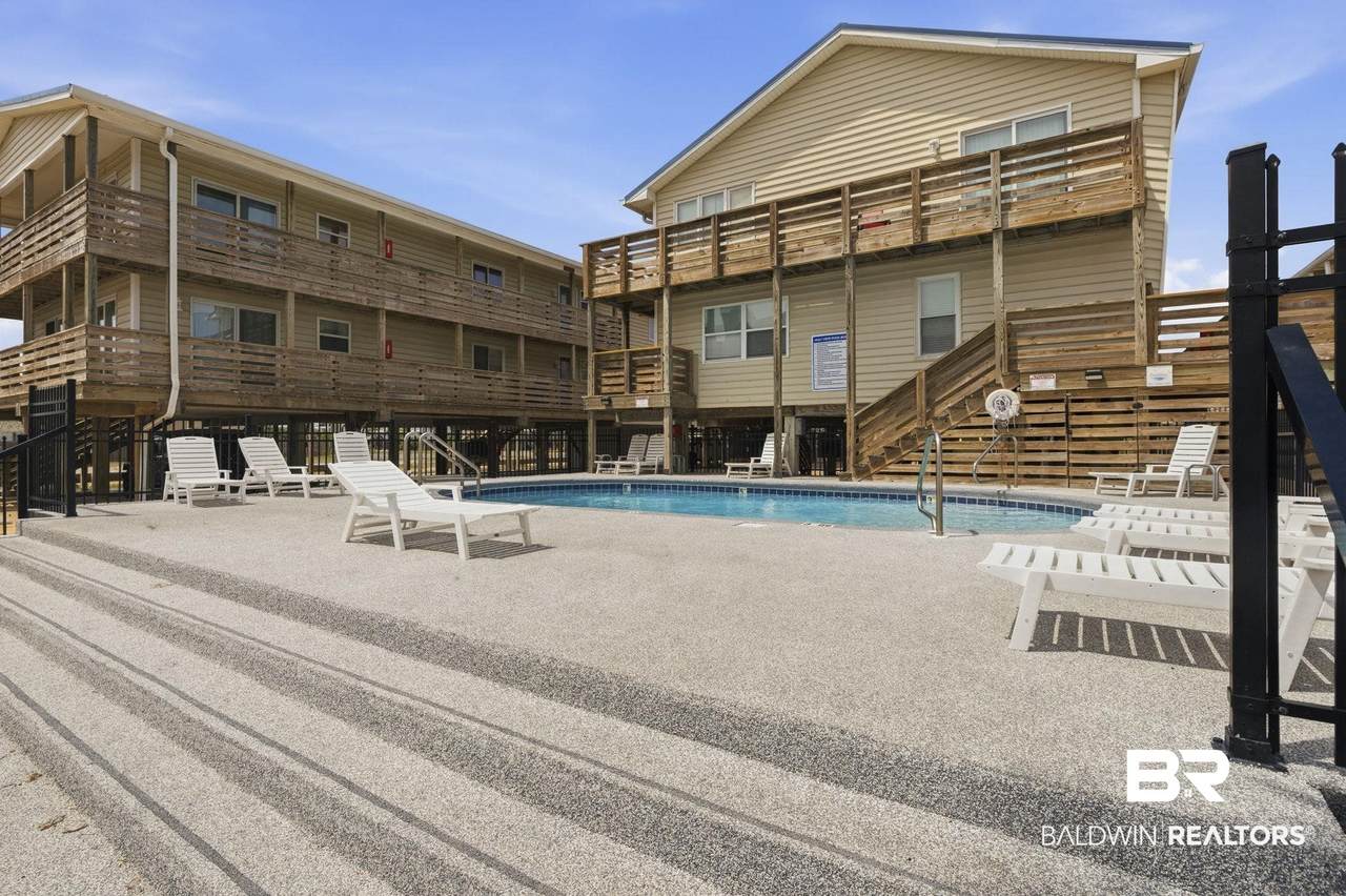 344 Beach Boulevard - Photo 1