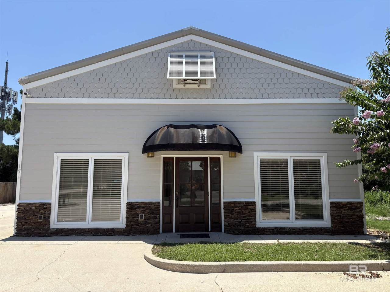 171 Northshore Circle - Photo 1
