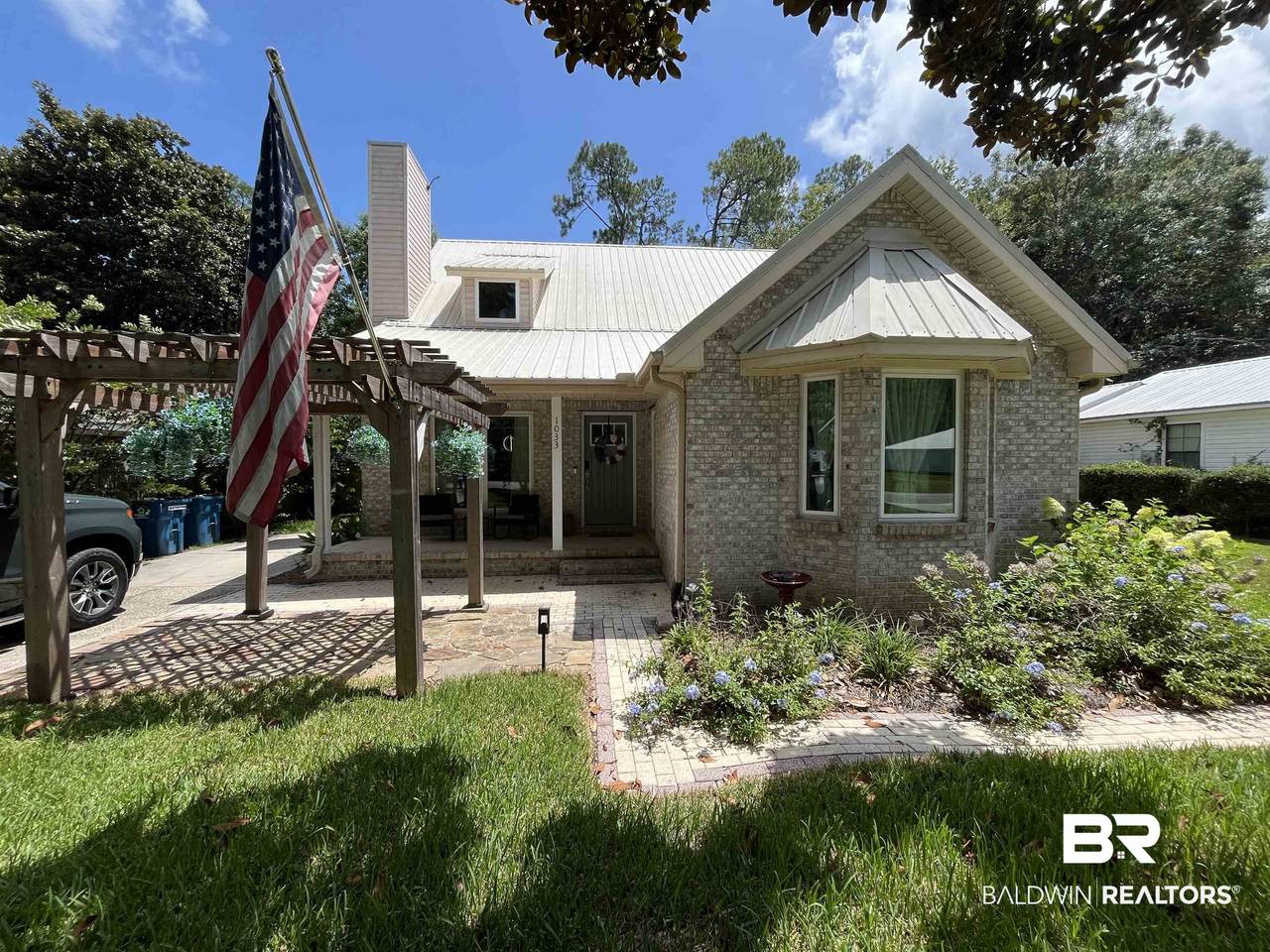 1033 23rd Avenue - Photo 1