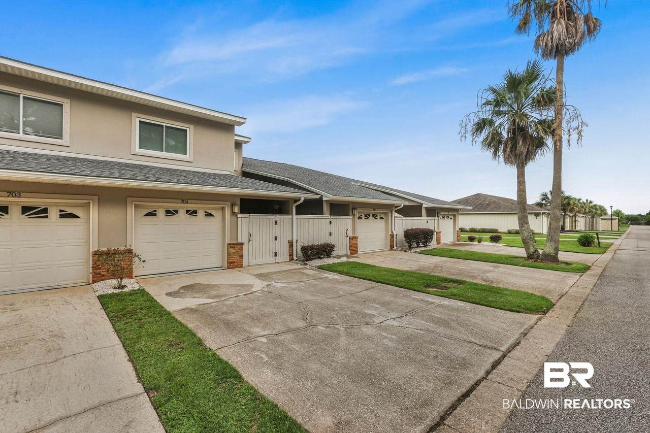 501 Cotton Creek Drive - Photo 1