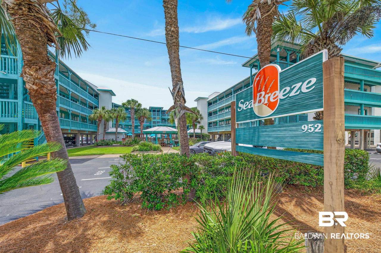 952 West Beach Boulevard - Photo 1