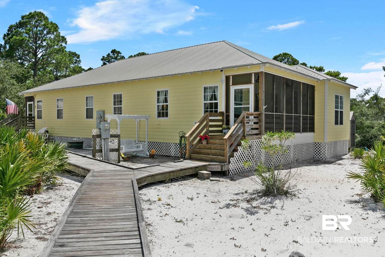 5601 State Highway 180 - Photo 1