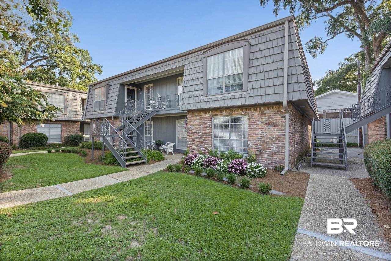 207 Mobile Street - Photo 1