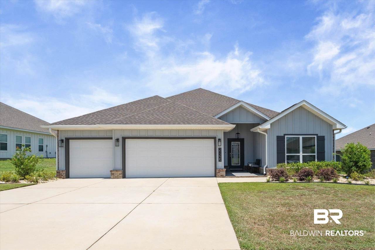 21225 Yosemite Boulevard - Photo 1