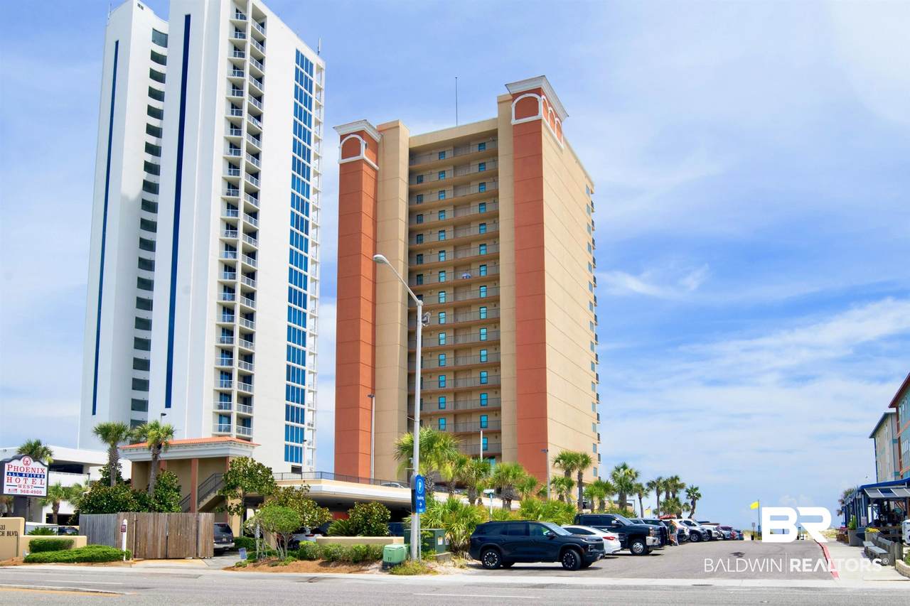 533 Beach Boulevard - Photo 1