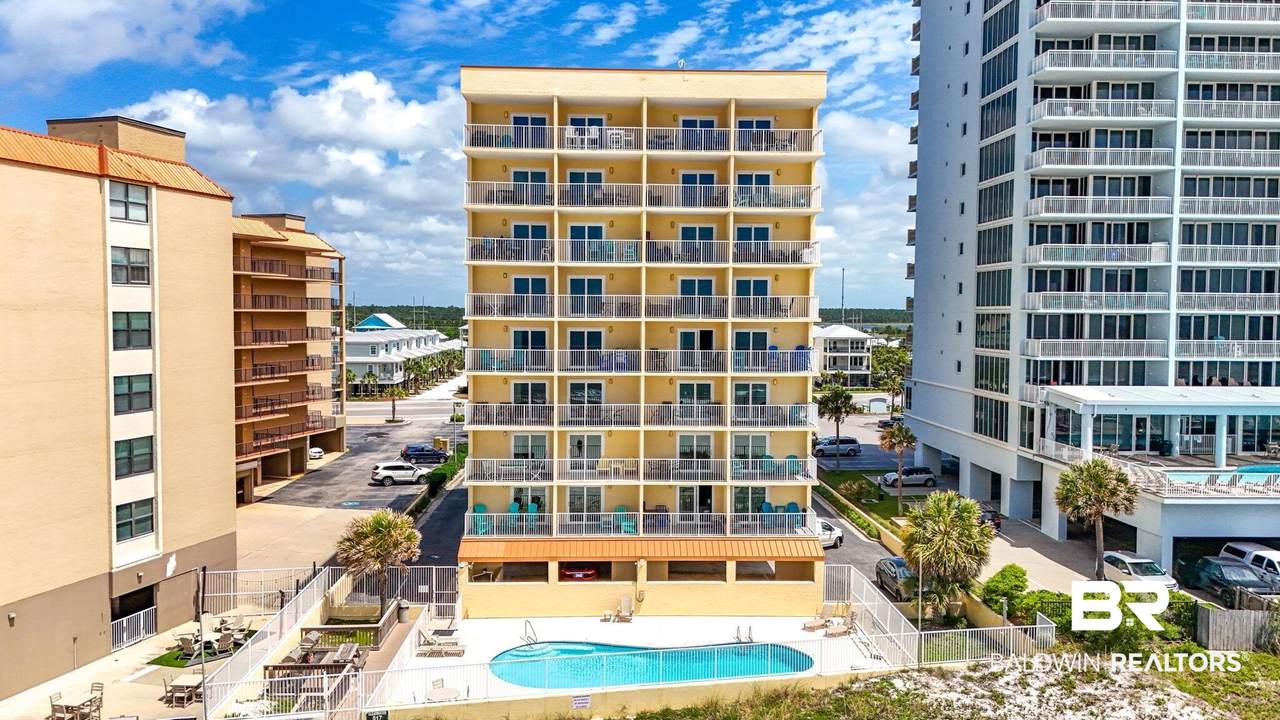 517 Beach Boulevard - Photo 1