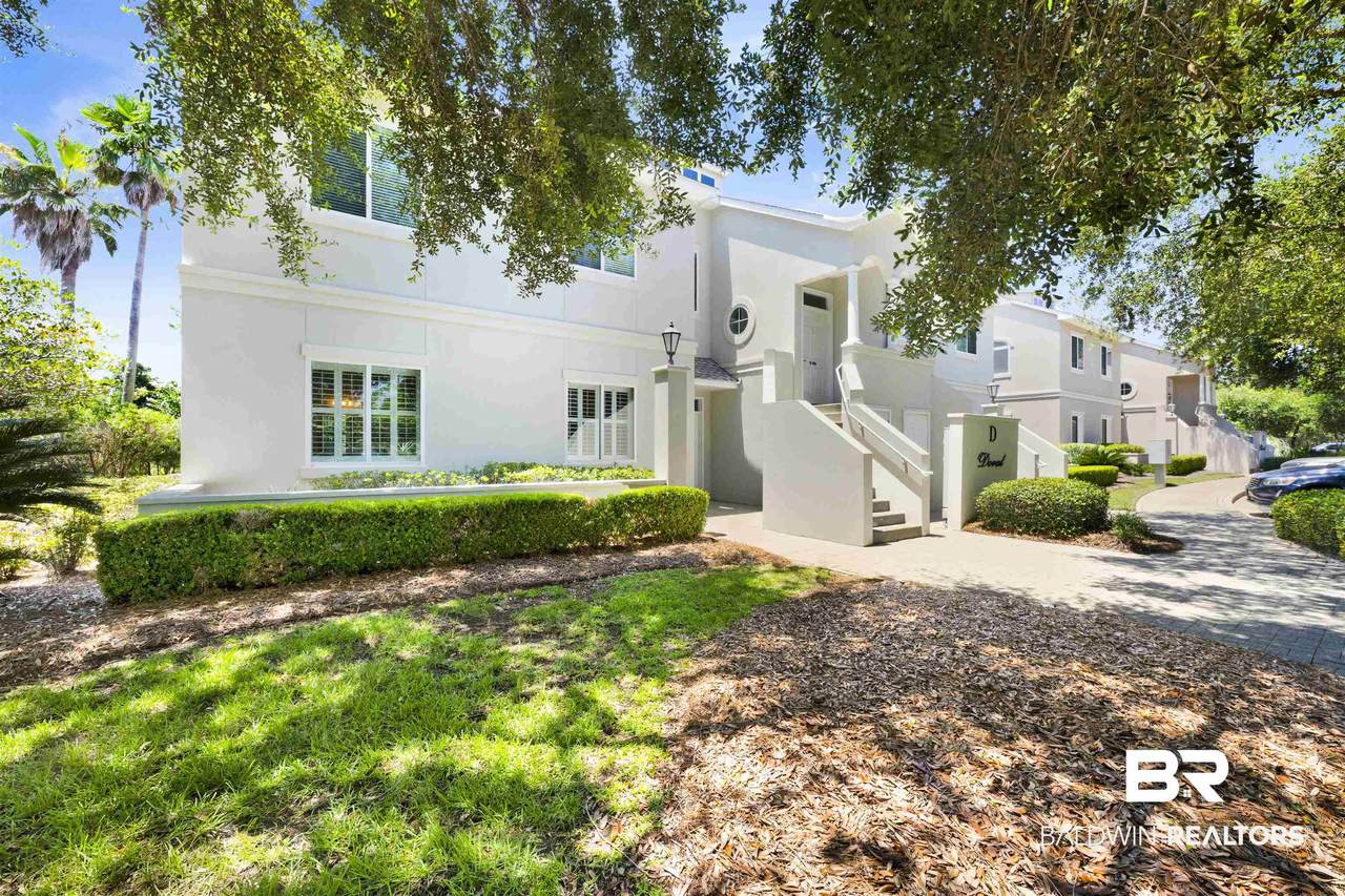200 Peninsula Boulevard - Photo 1